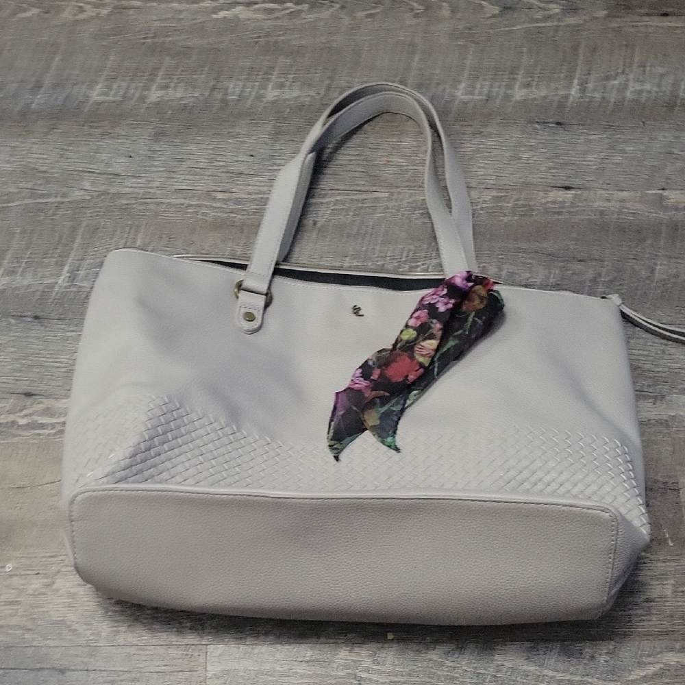 Elliott Lucca Gray Tote with Floral Accent Scarf!!!